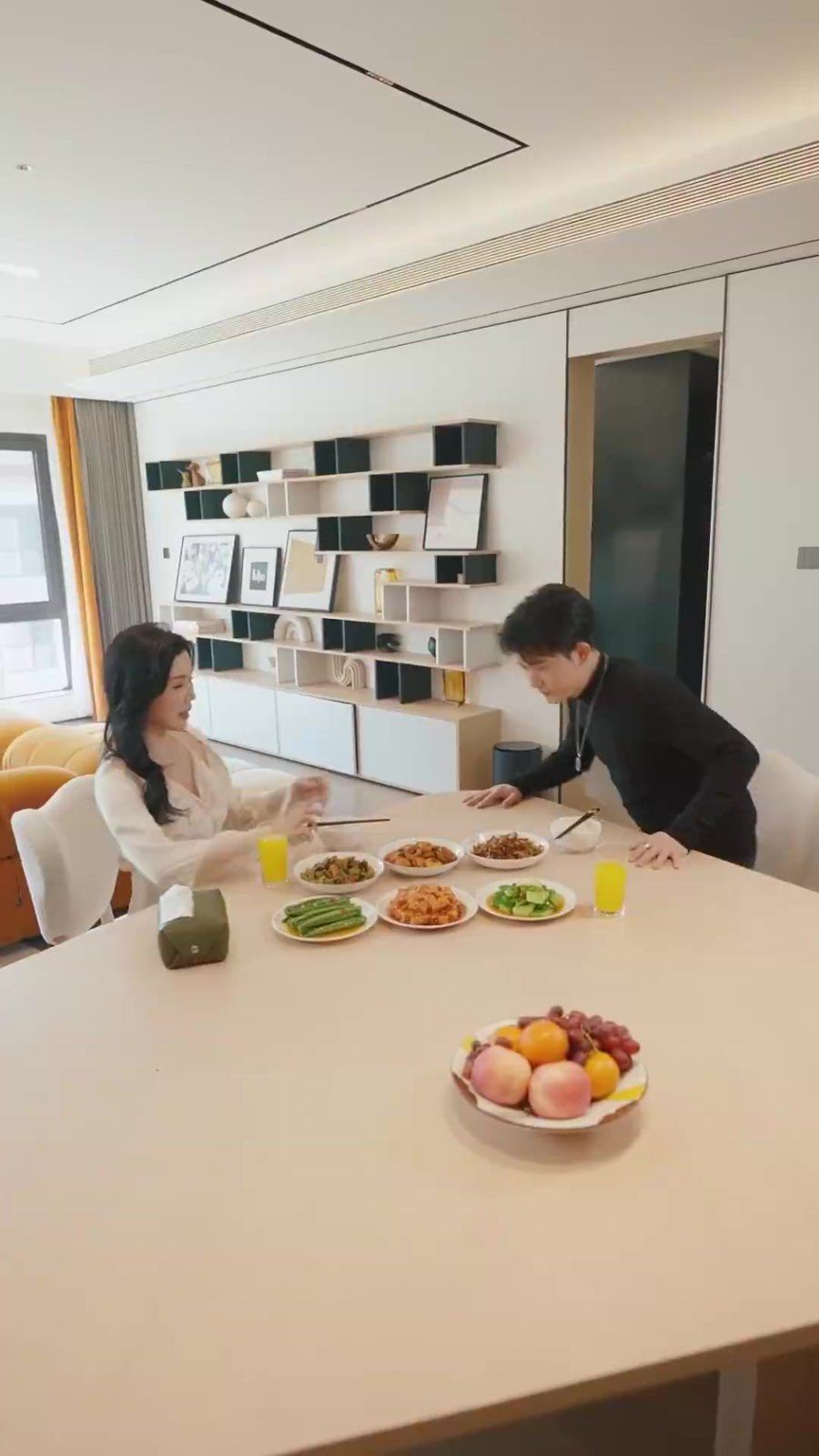 住进阿姨家后，我觉醒了时间暂停第61-83集完结(大结局)